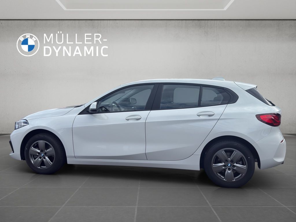 BMW 116 2024