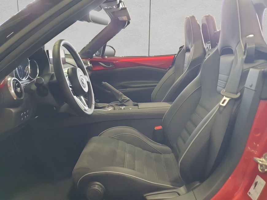 Mazda MX-5 2025