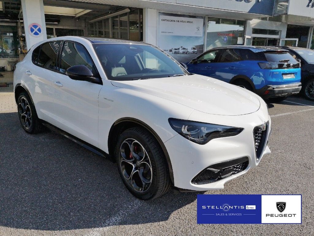 Alfa Romeo Stelvio 2025