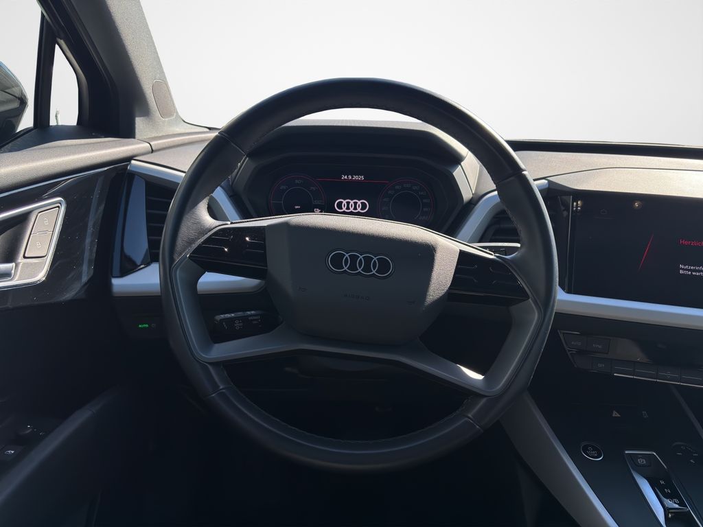 Audi Q4 e-tron 2023