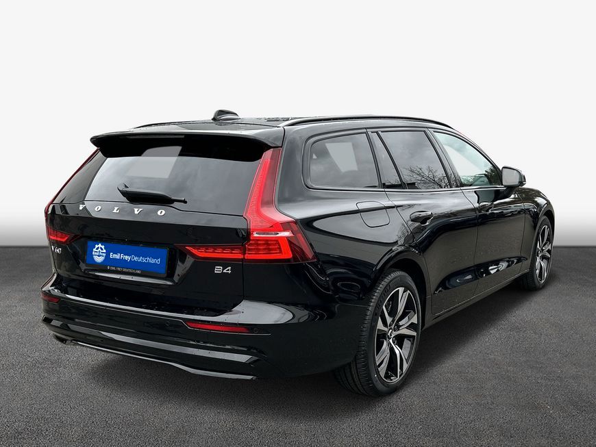 Volvo V60 2024