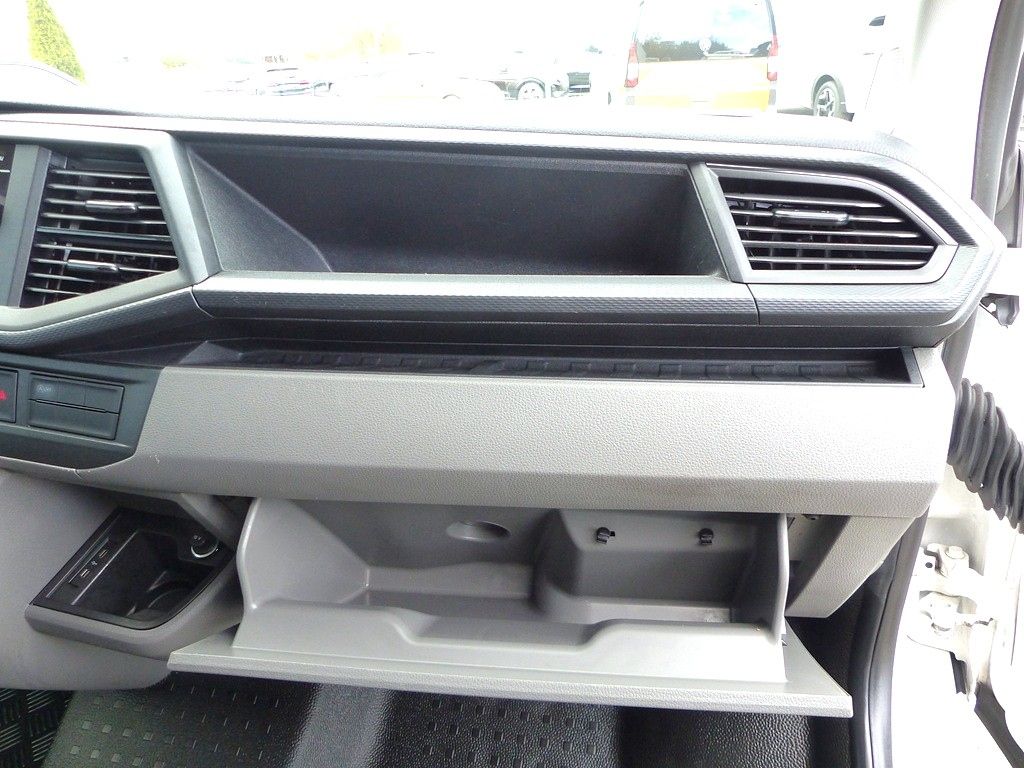 Volkswagen T6 Transporter 2022