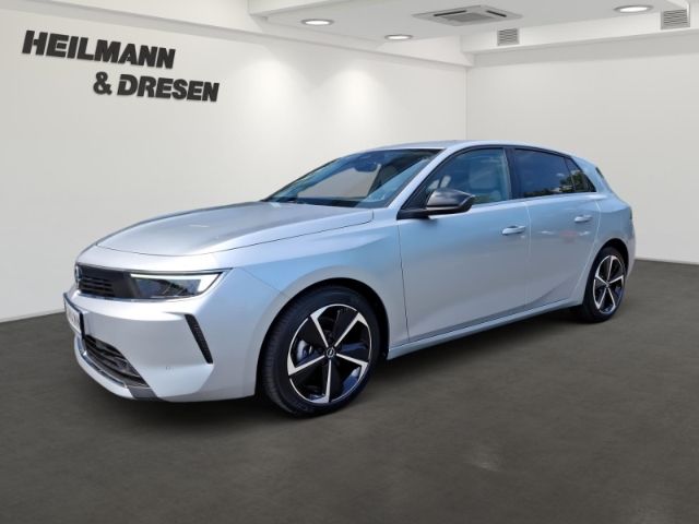 Opel Astra 2022