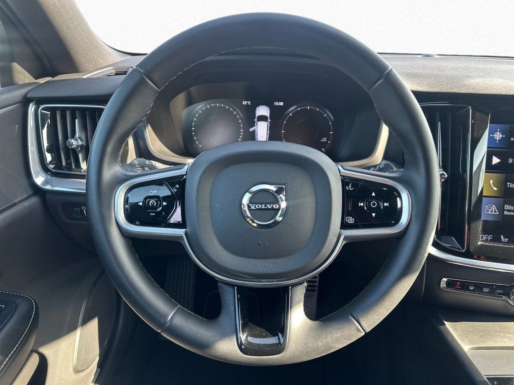 Volvo V60 2022