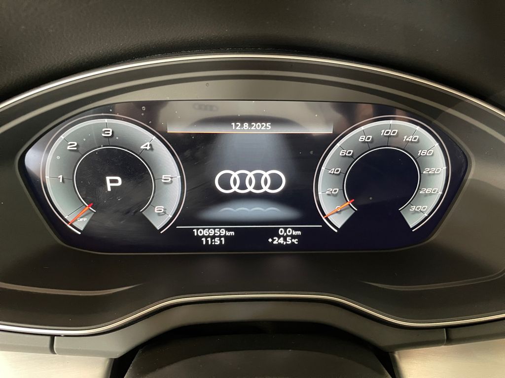Audi SQ5 2022