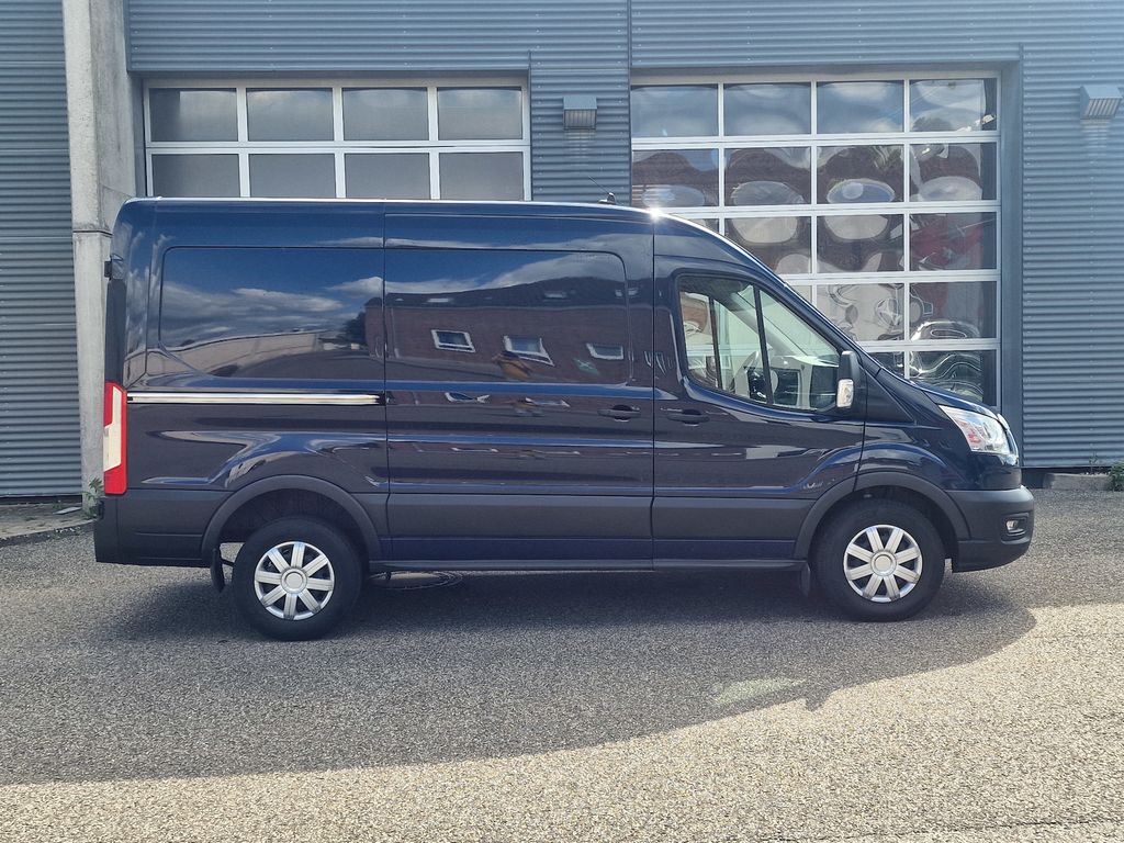 Ford Transit 2021