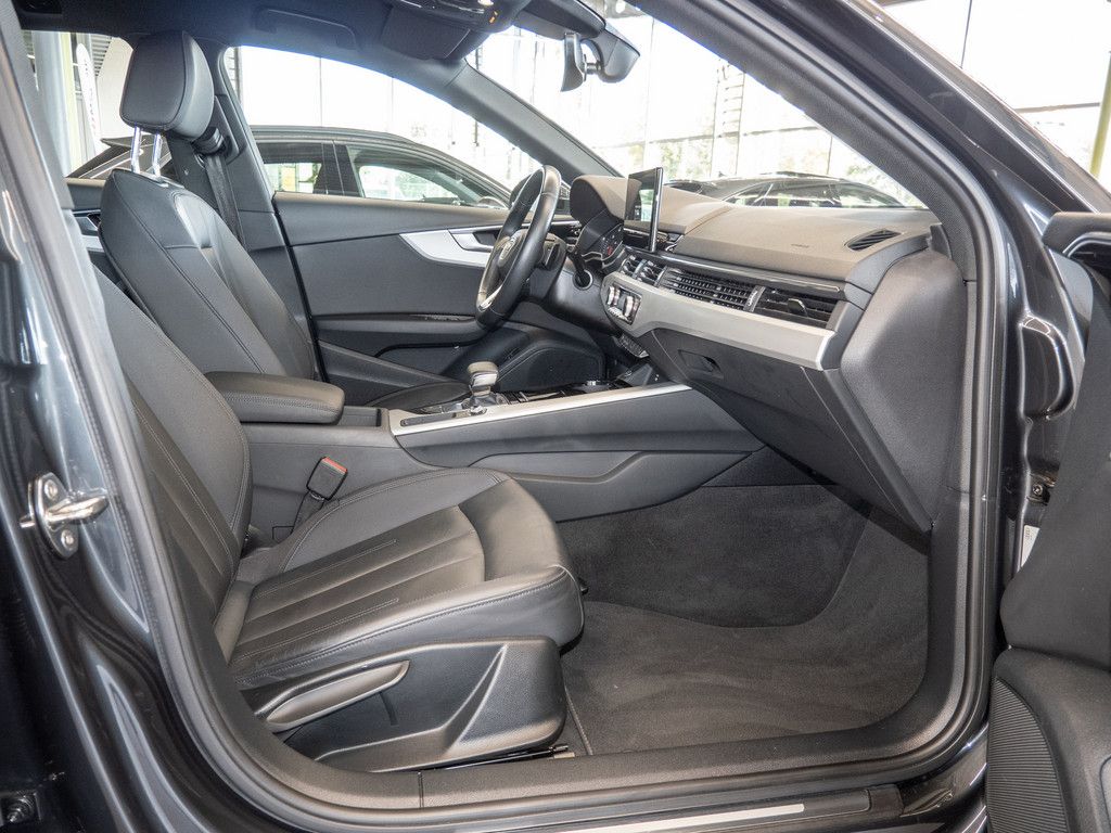 Audi A4 2021