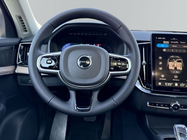 Volvo XC90 2025