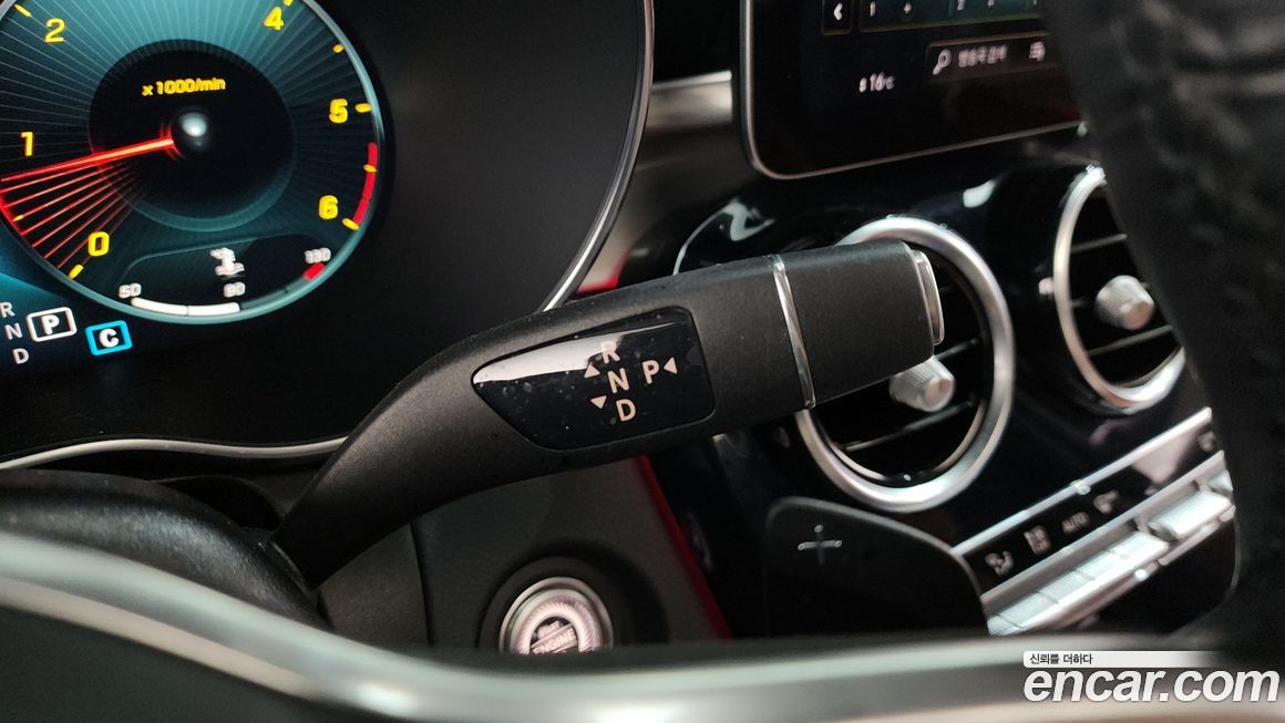 Mercedes-Benz GLC-Class 2020