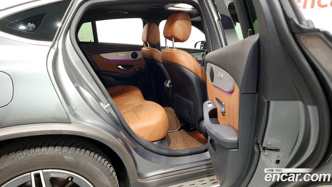 Mercedes-Benz GLC-Class 2020