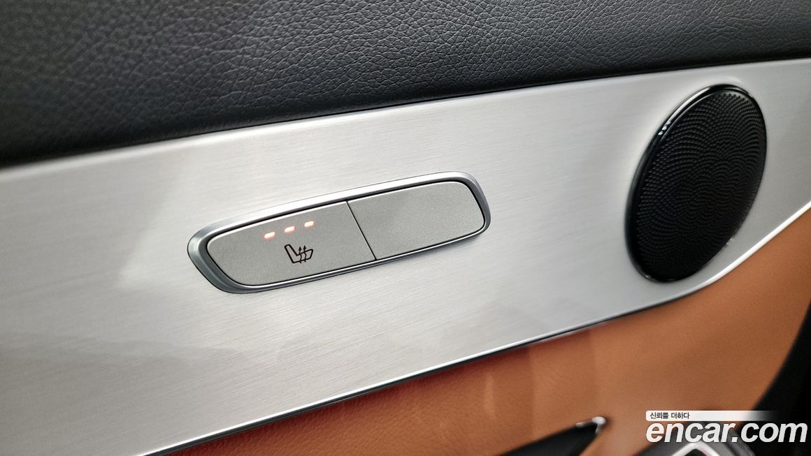 Mercedes-Benz GLC-Class 2020