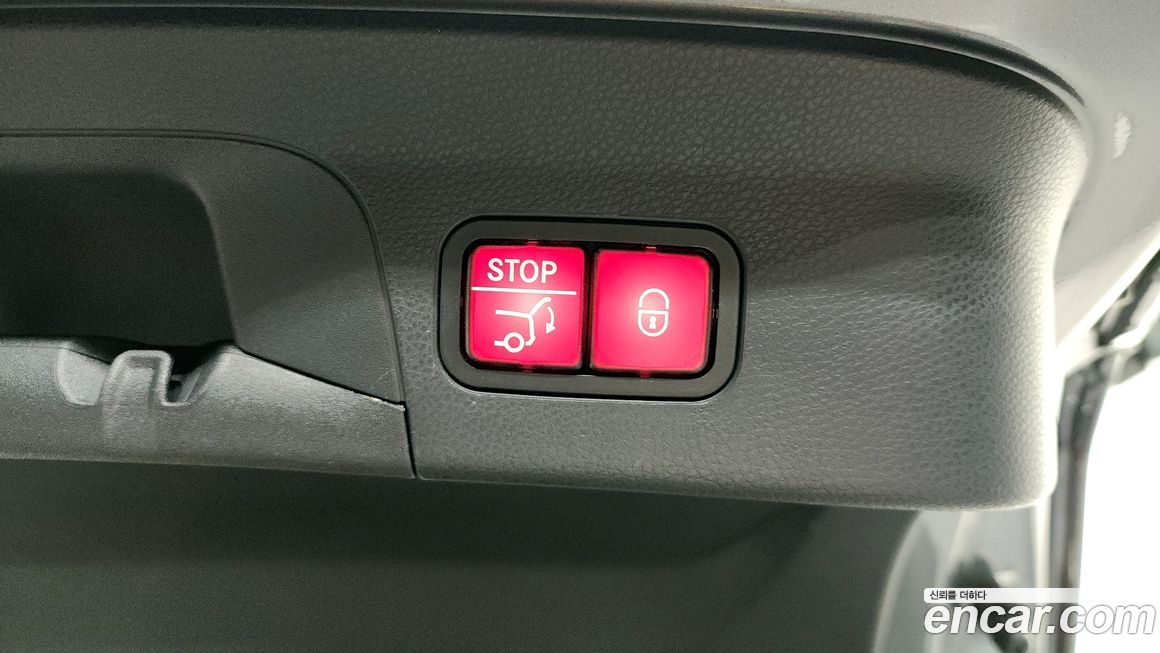 Mercedes-Benz GLC-Class 2020