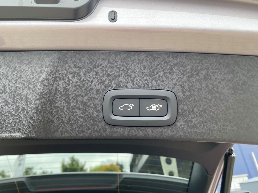 Volvo XC40 2024