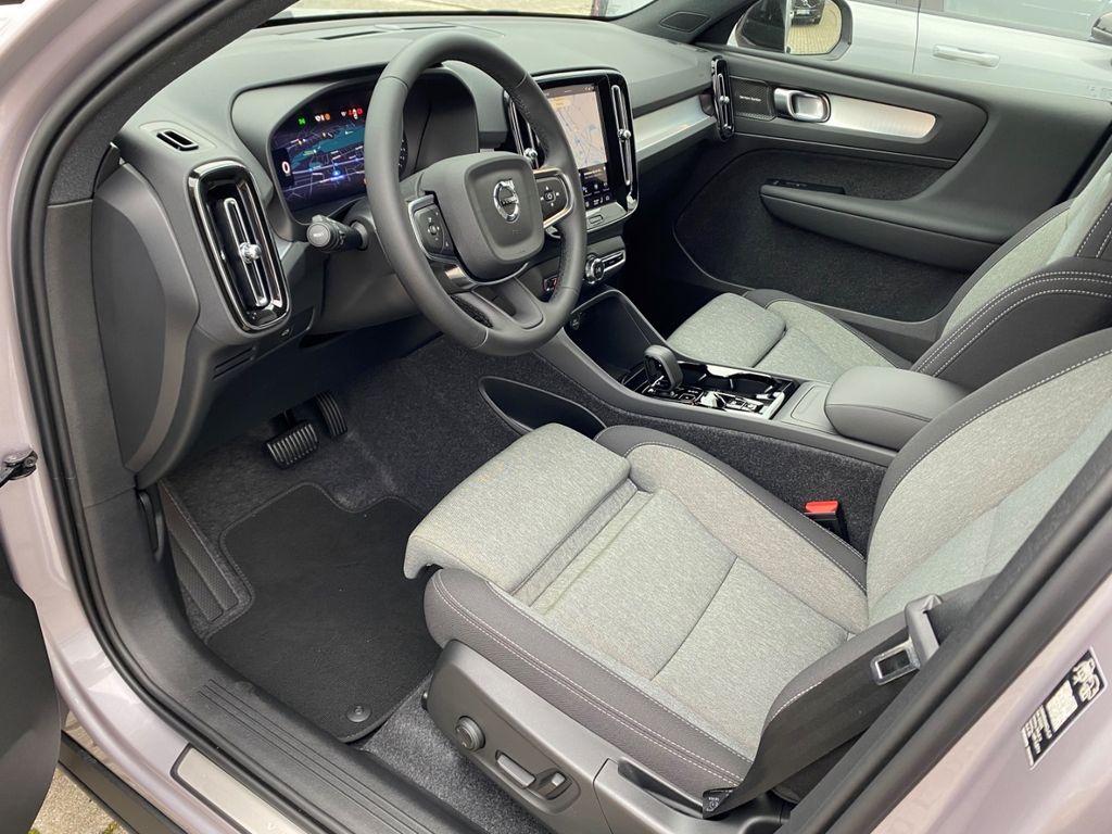 Volvo XC40 2024