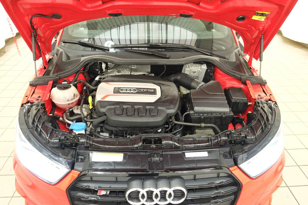 Audi S1 2016