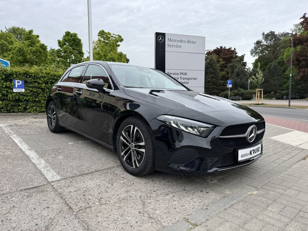 Mercedes-Benz A 200 2023