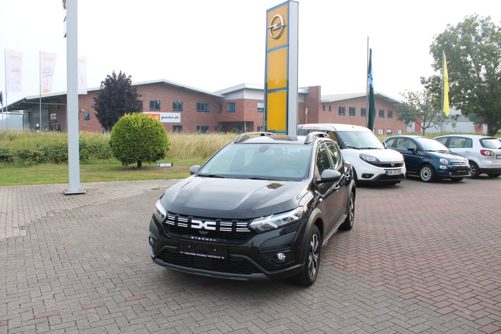 Dacia Sandero 2023