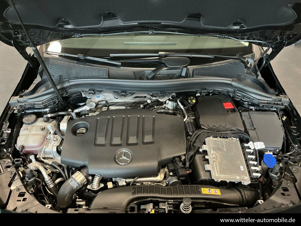 Mercedes-Benz B 200 2024