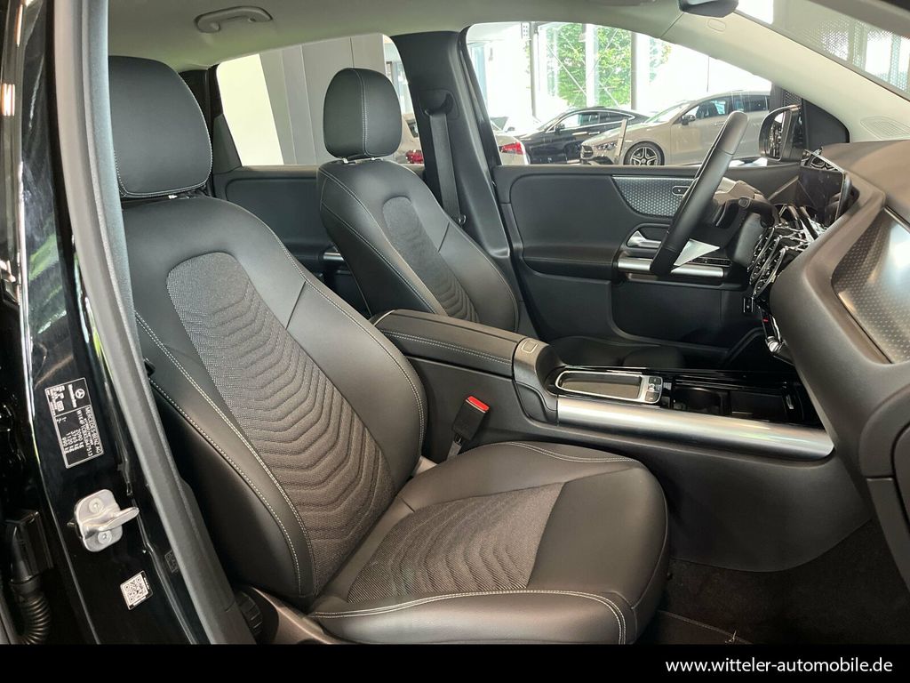 Mercedes-Benz B 200 2024