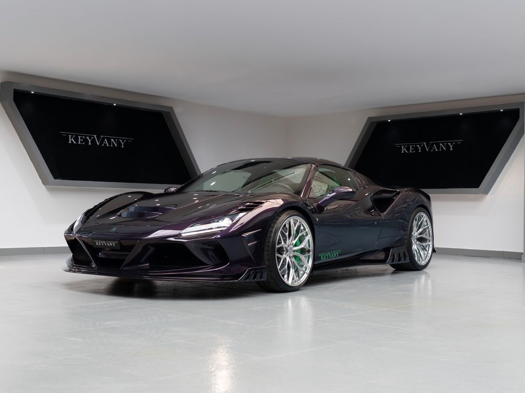 Ferrari F8 2023
