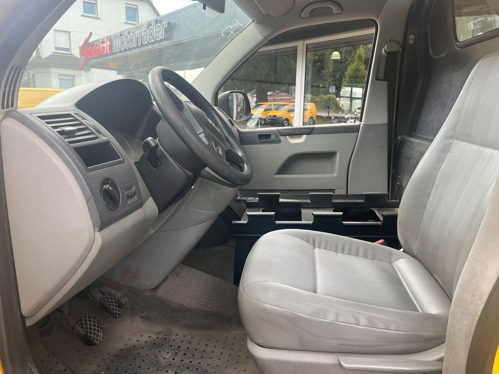 Volkswagen T5 Transporter 2012