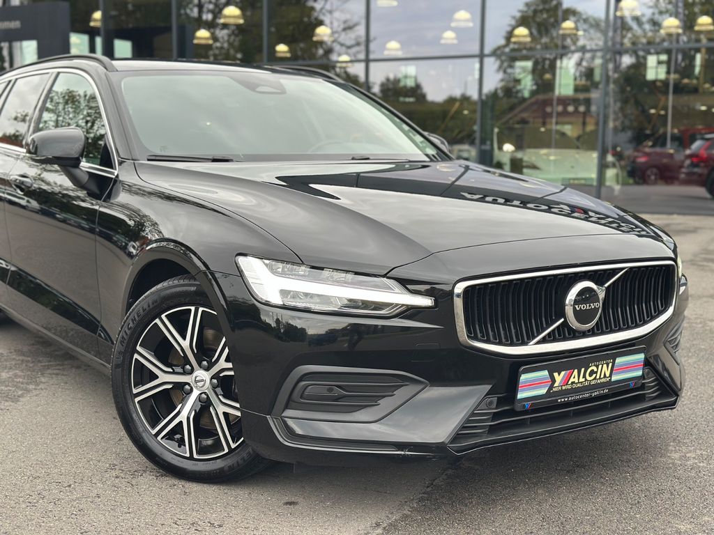 Volvo V60 2023