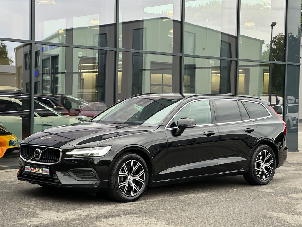 Volvo V60 2023