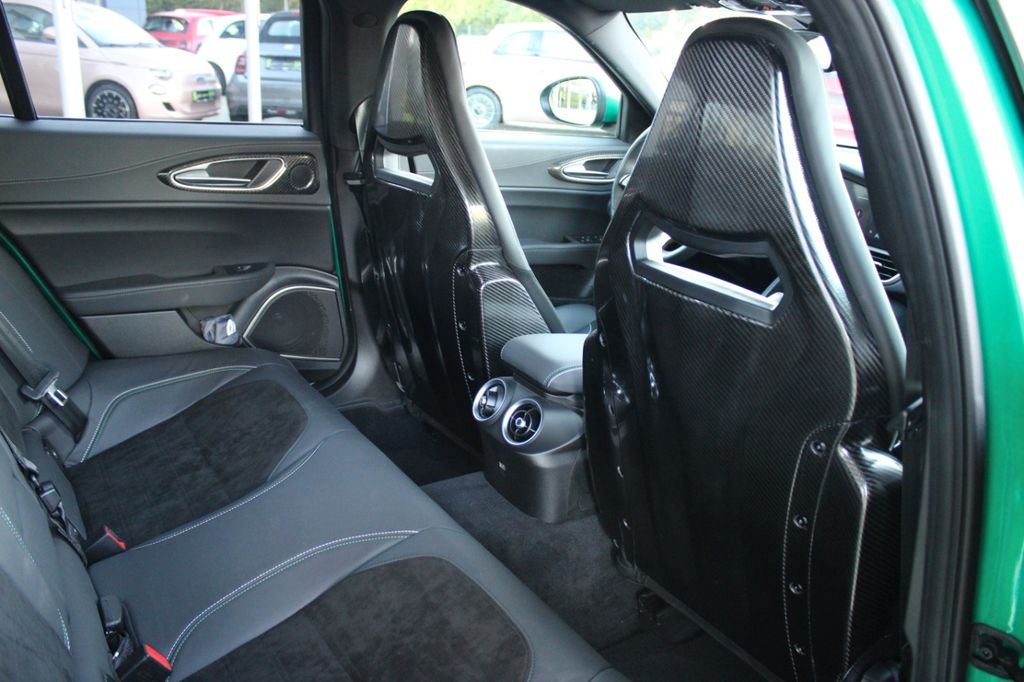 Alfa Romeo Giulia 2023