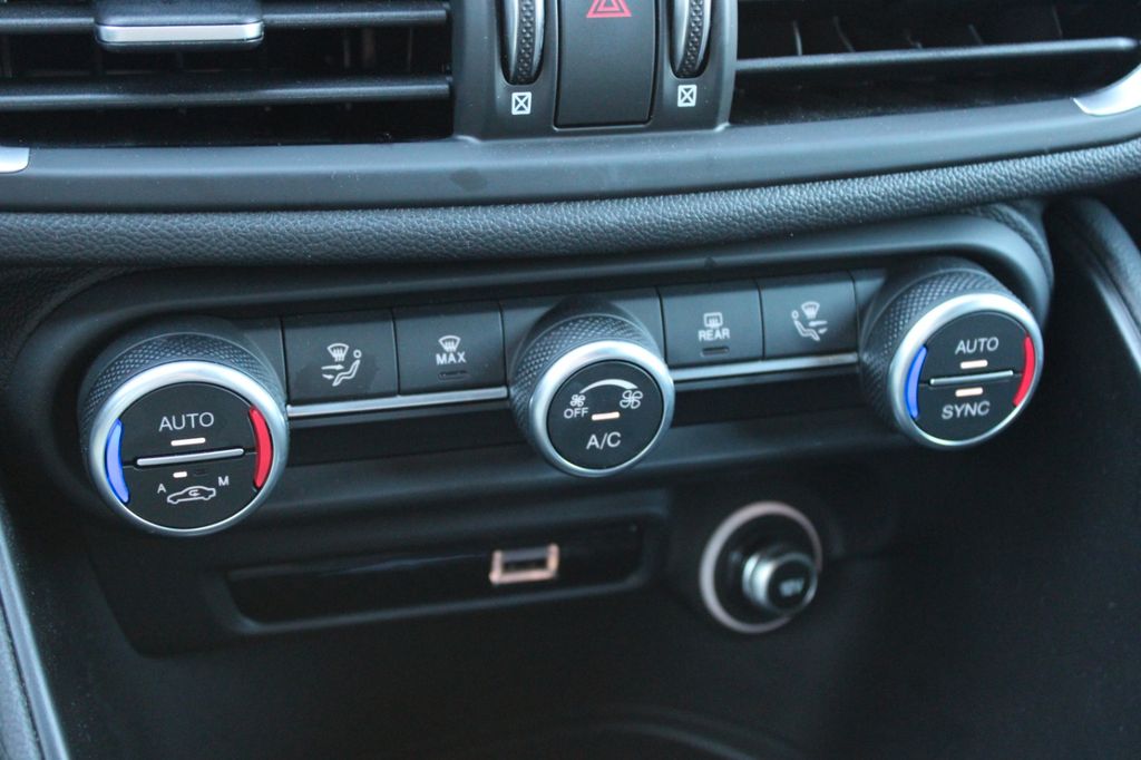 Alfa Romeo Giulia 2023