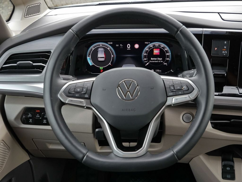 Volkswagen T7 Multivan 2024
