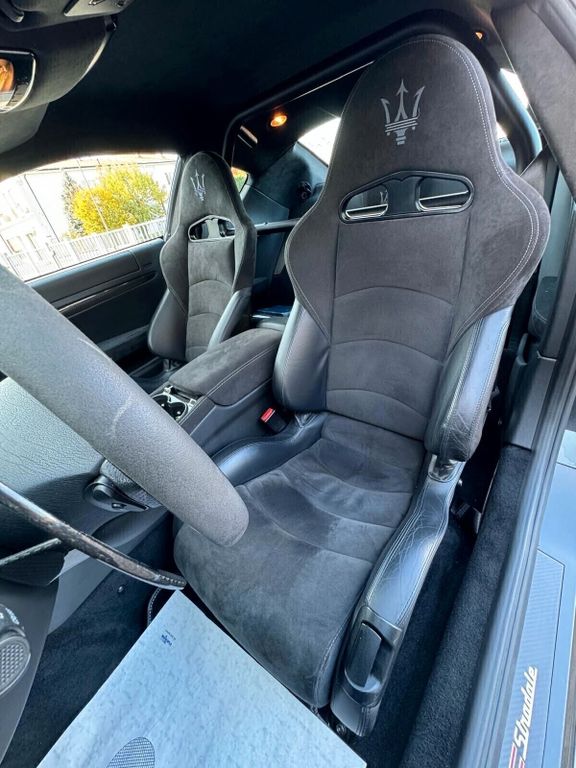 Maserati Granturismo 2011