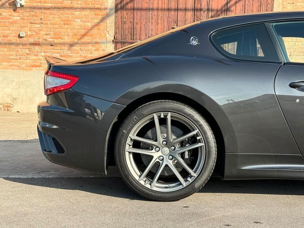 Maserati Granturismo 2011