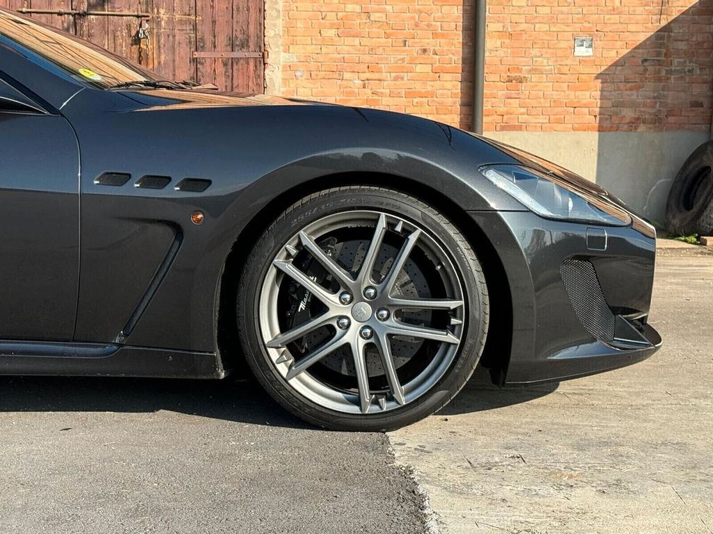 Maserati Granturismo 2011