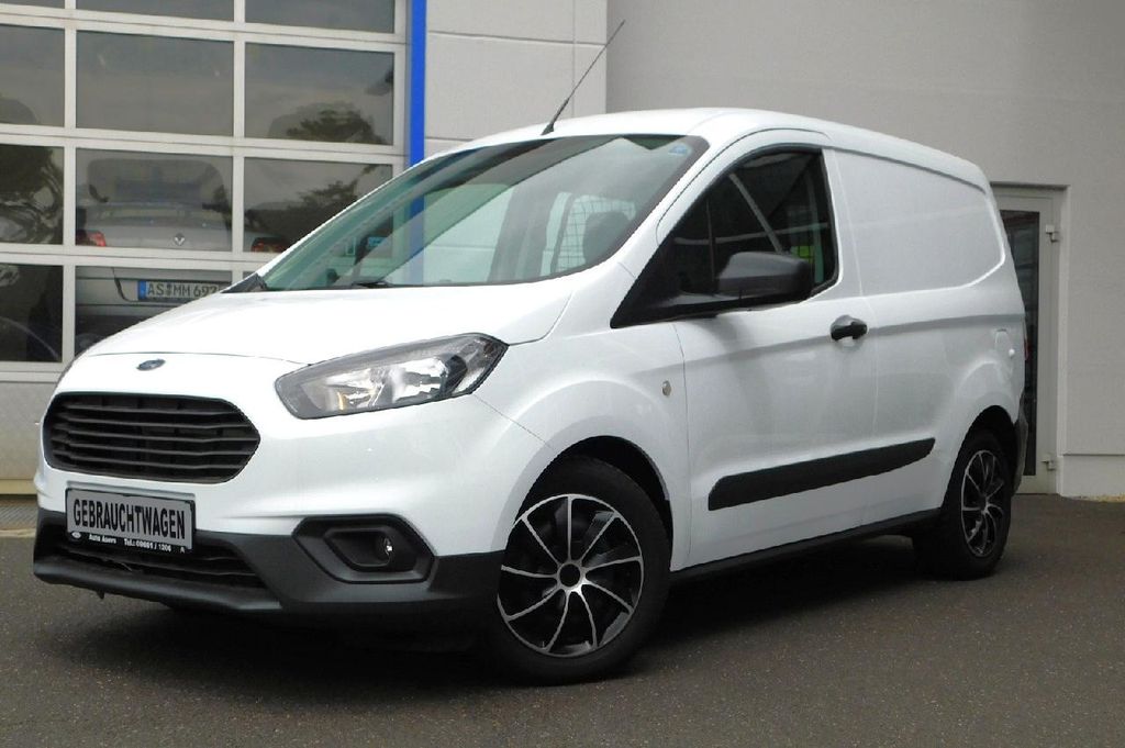 Ford Transit Courier 2023