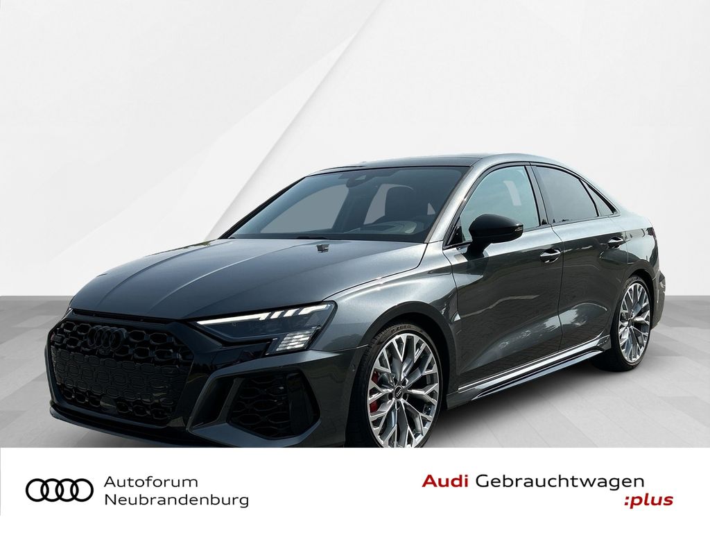 Audi RS3 2023