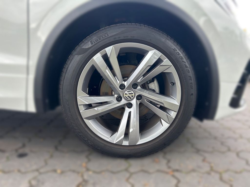 Volkswagen Tiguan 2024