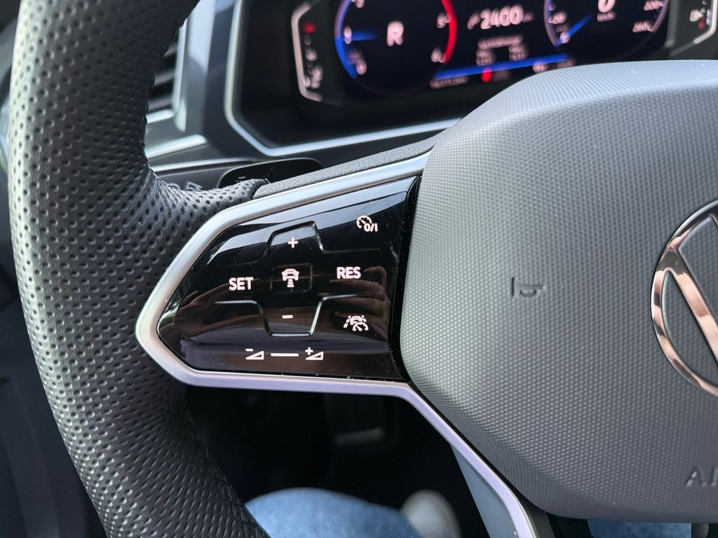 Volkswagen Tiguan 2024