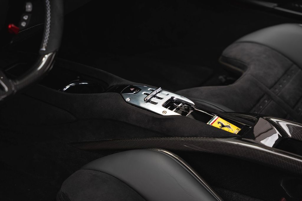 Ferrari 296 GTB 2023