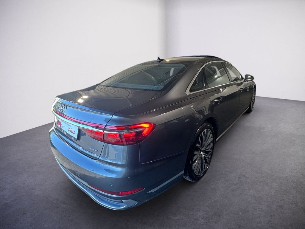Audi A8 2022