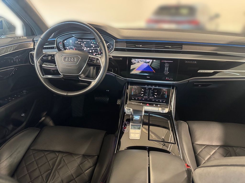 Audi A8 2022