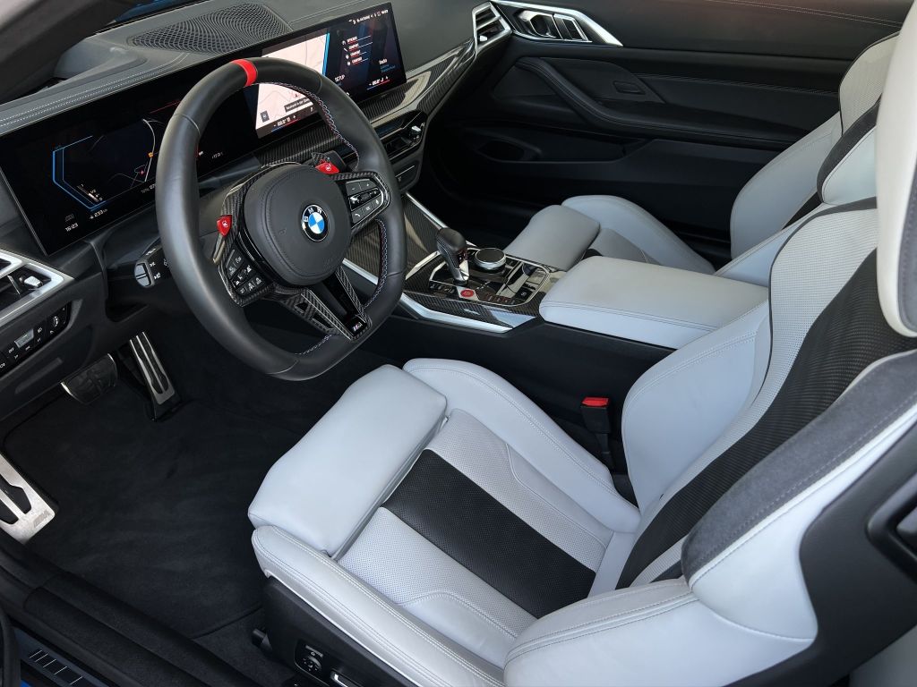 BMW M4 2025