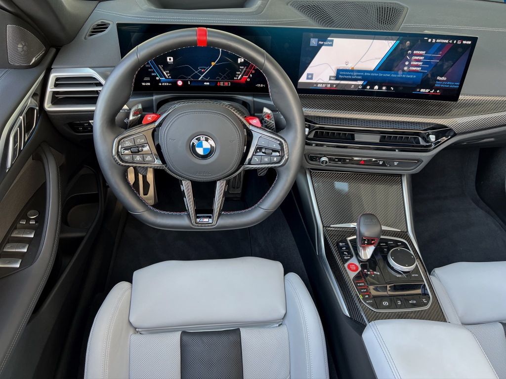 BMW M4 2025