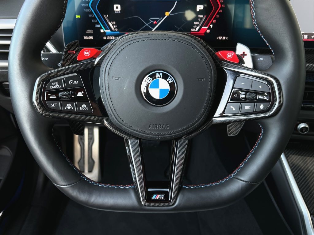 BMW M4 2025