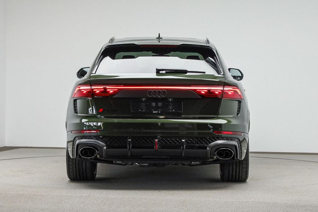 Audi RSQ8 2025