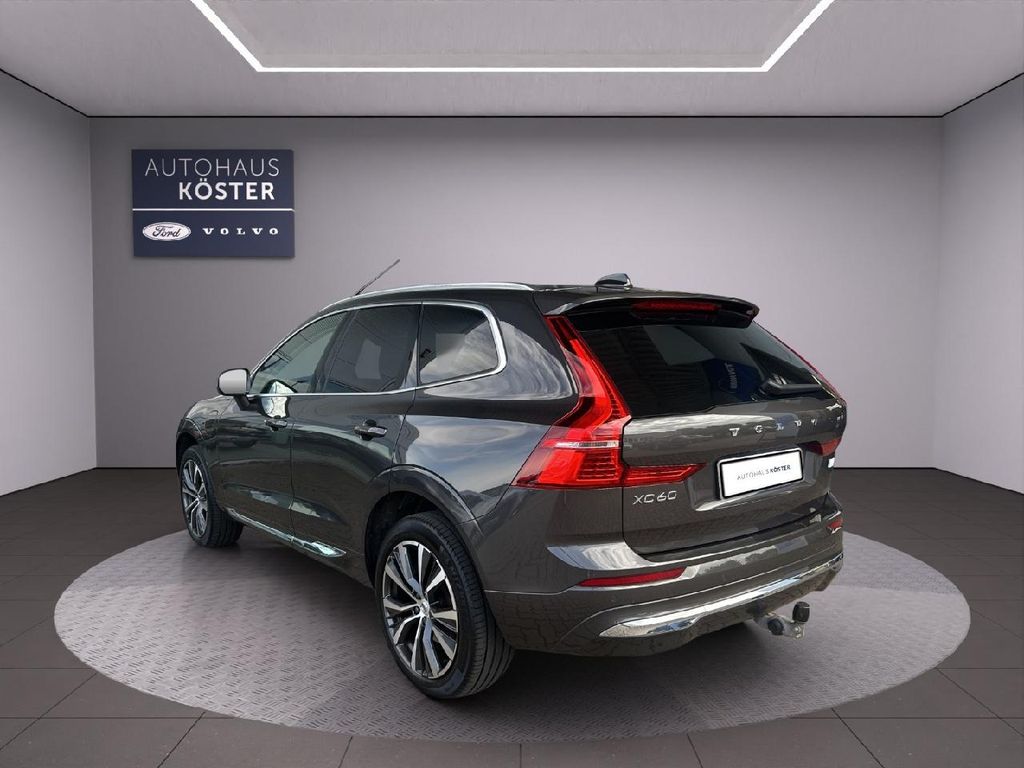 Volvo XC60 2022