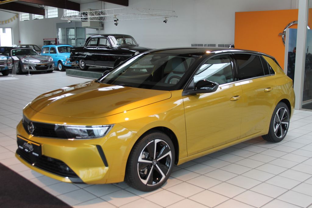 Opel Astra 2023