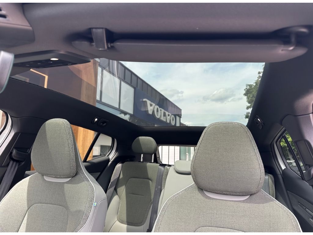 Volvo EX30 2025
