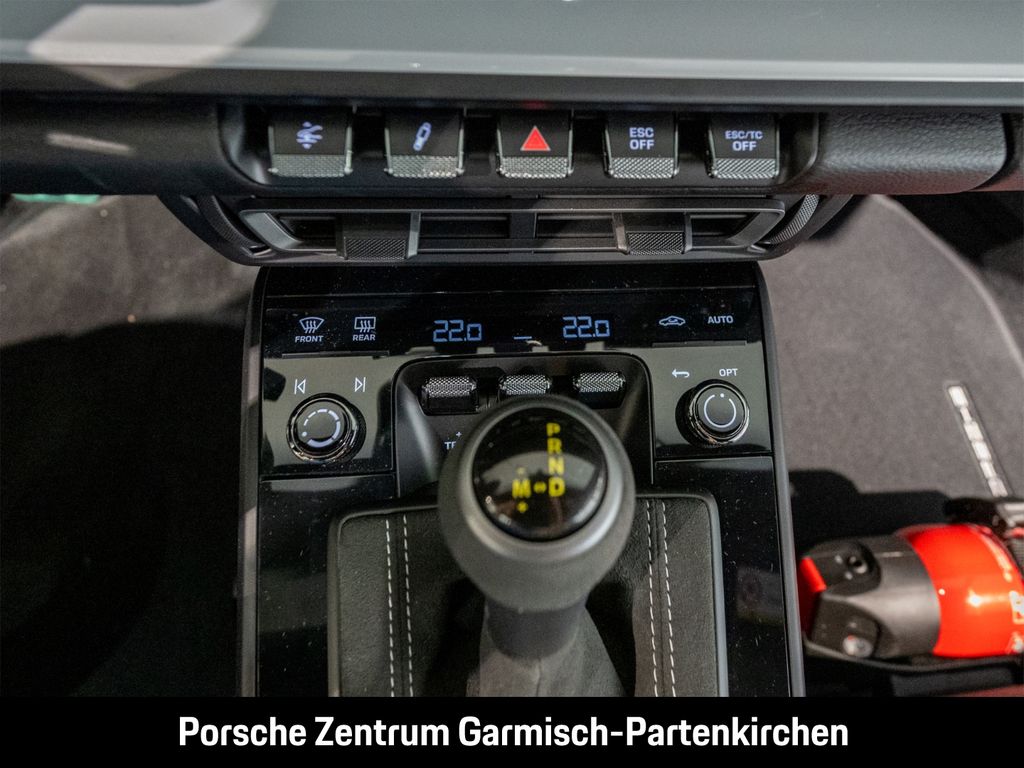 Porsche 992 2025