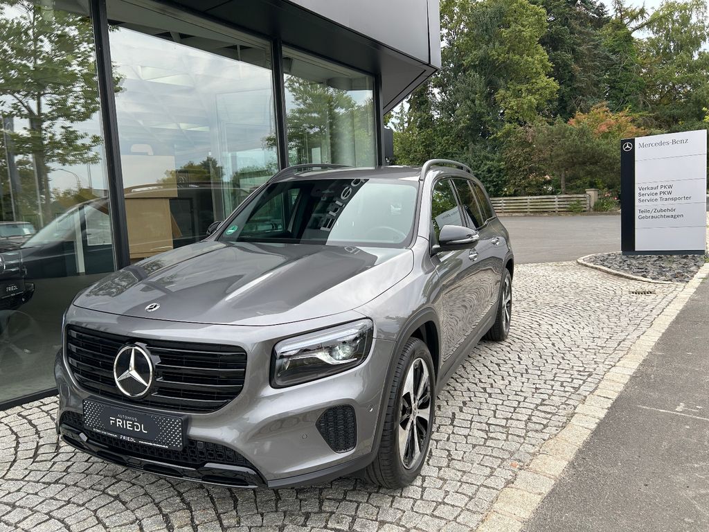 Mercedes-Benz GLB 200 2024