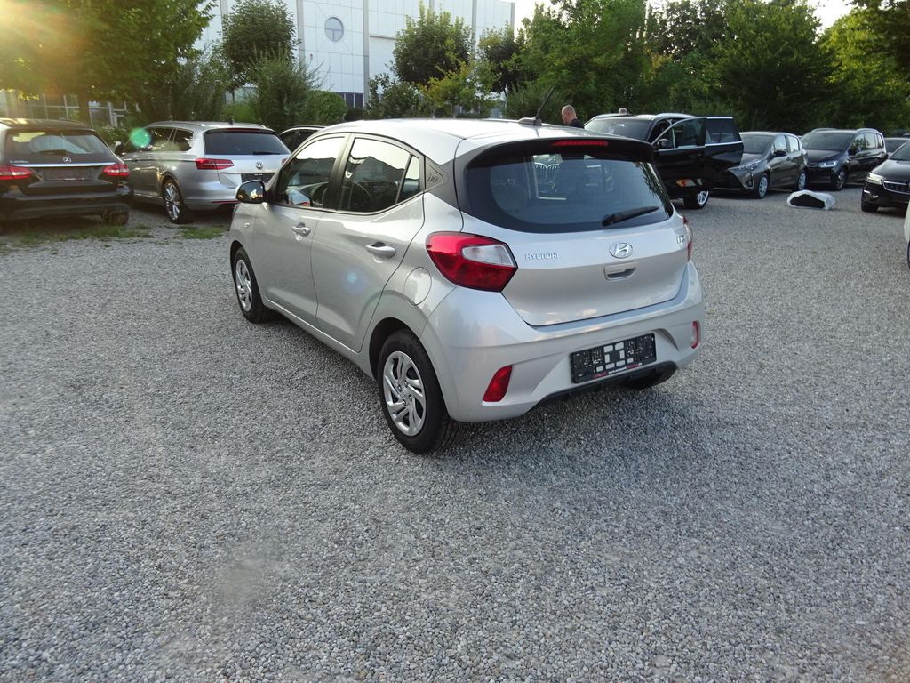 Hyundai i10 2022